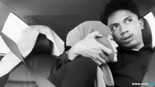 Bokep Ciuman Sama Pacar.mp4