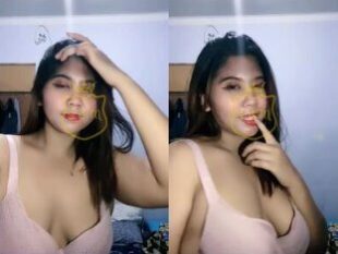 Ovie Telanjang Dada Lepas Behanya nih