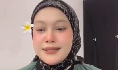 Mbak Hanim Jilbab Pap Omek Wanita Malay Punya Nih