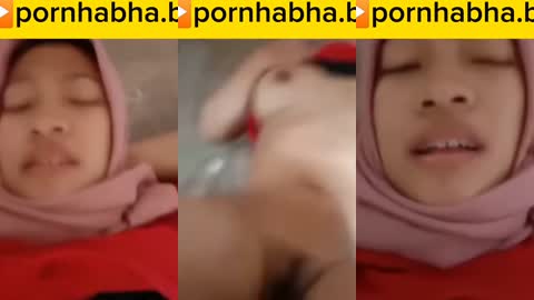 Tante Jilbab Ngentot di Atas Lantai Semen